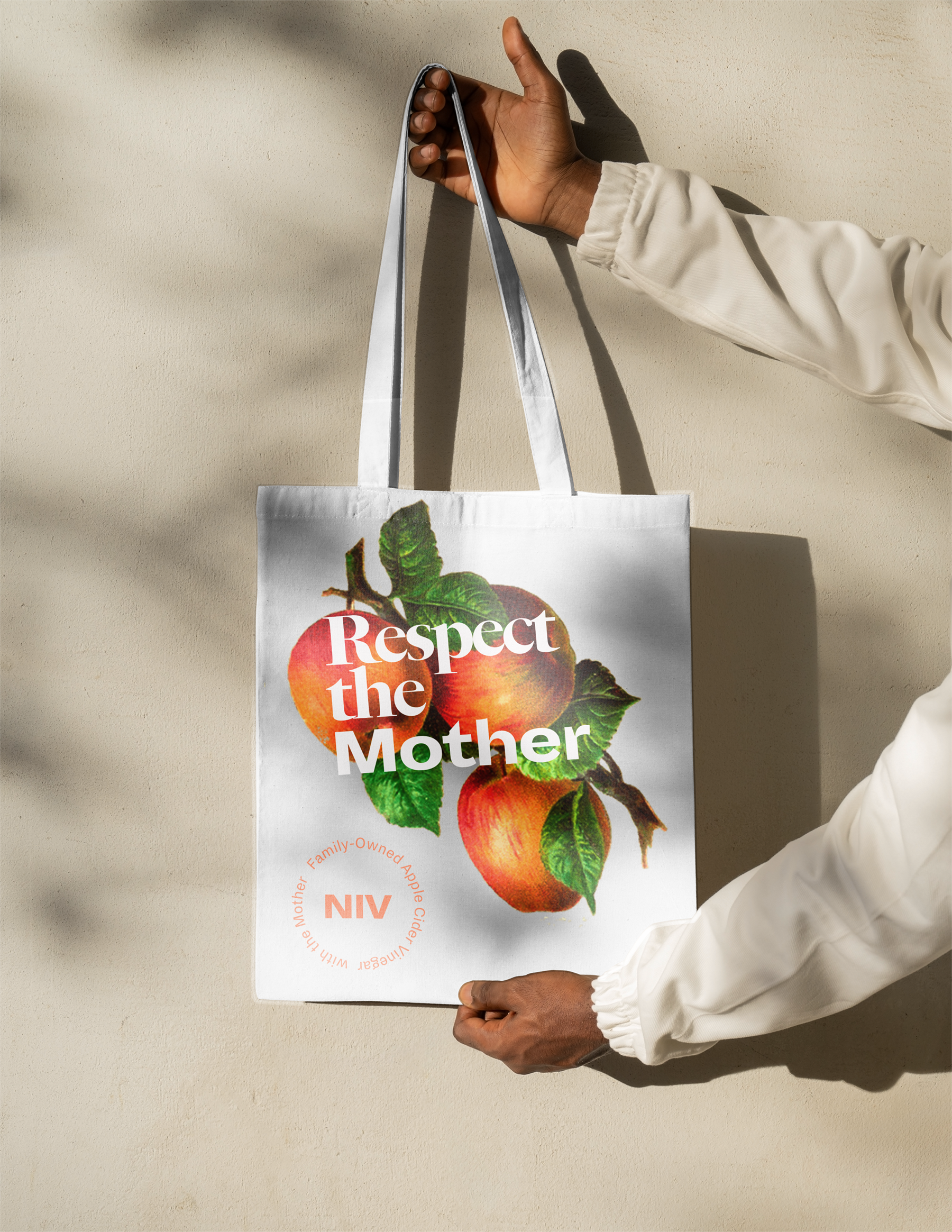 niv-experiential-mother-tote